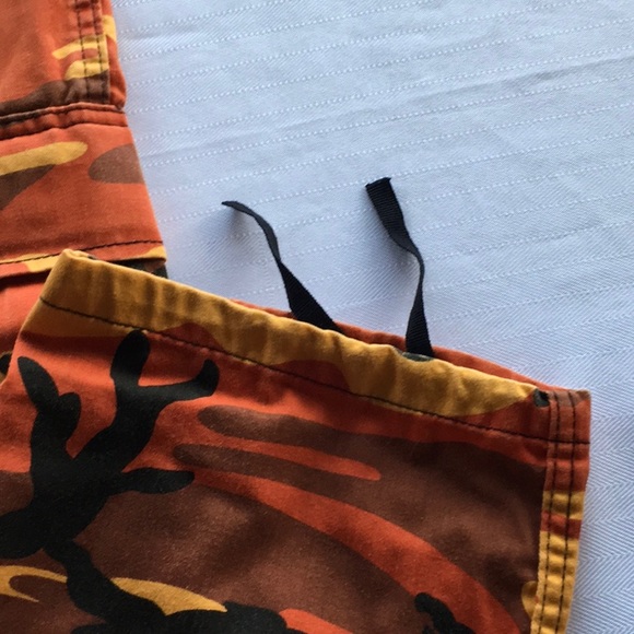 Bright High Waist Camo Pants - Picture 3 of 5